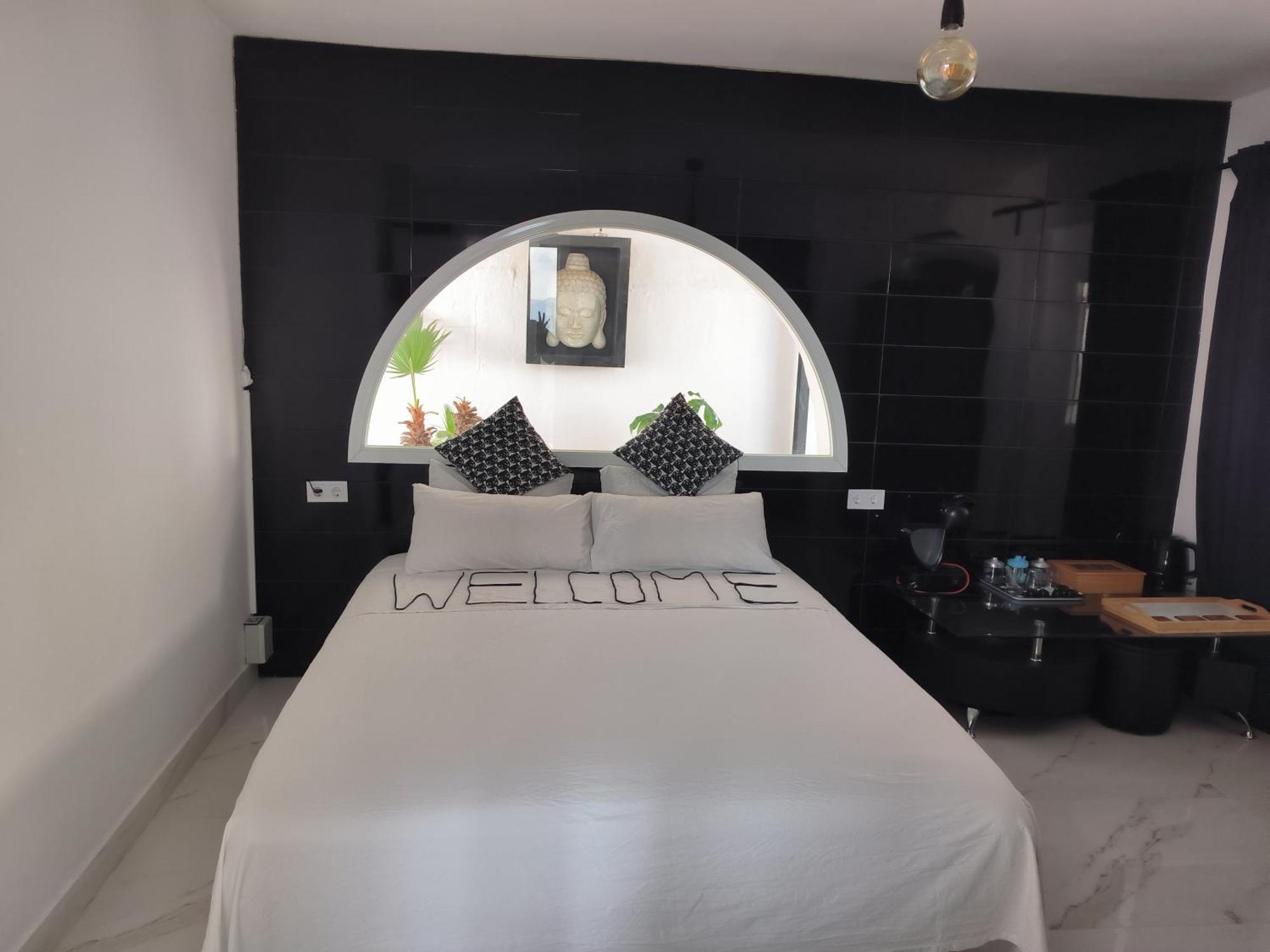 Pinar Suites Habitaciones Торремолинос Экстерьер фото