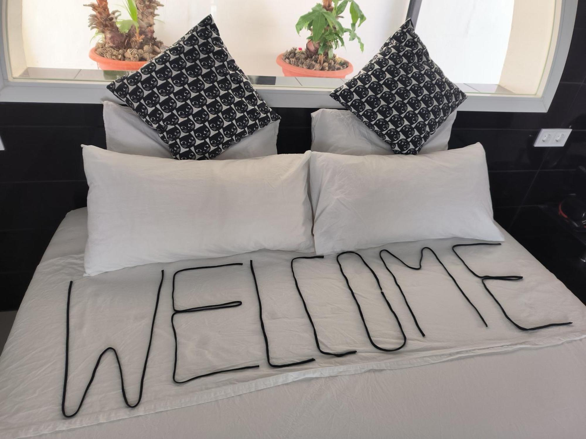 Pinar Suites Habitaciones Торремолинос Экстерьер фото